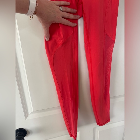 Lululemon Mastered Motion High-Rise Tight 28” Thermal Red - Picture 3 of 16
